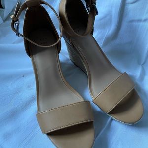 Espadrille-esque Wedge Heels size 8